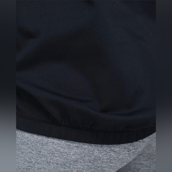 Lululemon Healthy Heart Pullover Crossover Cowl Neck Black size 6 - Picture 4 of 11